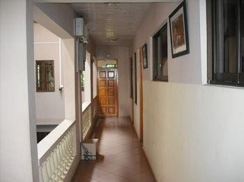 Osdahouse Lodge Laterbiokorshie Dış mekan fotoğraf