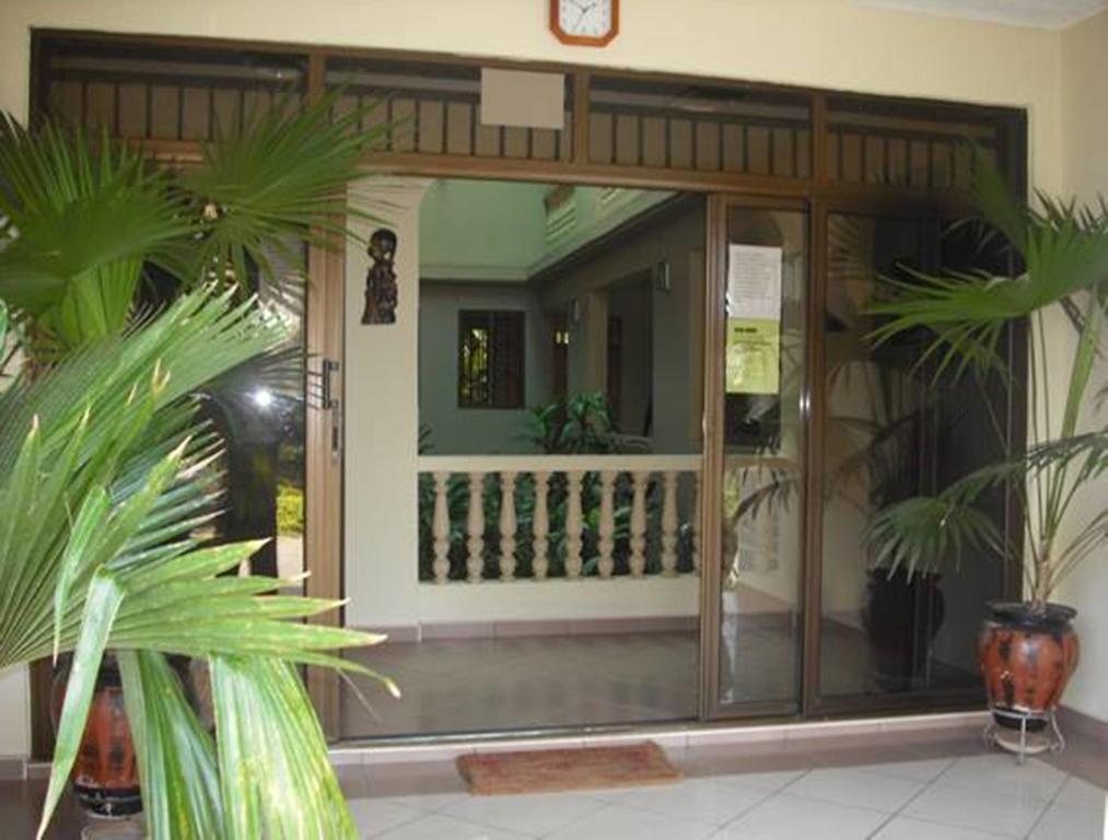 Osdahouse Lodge Laterbiokorshie Dış mekan fotoğraf